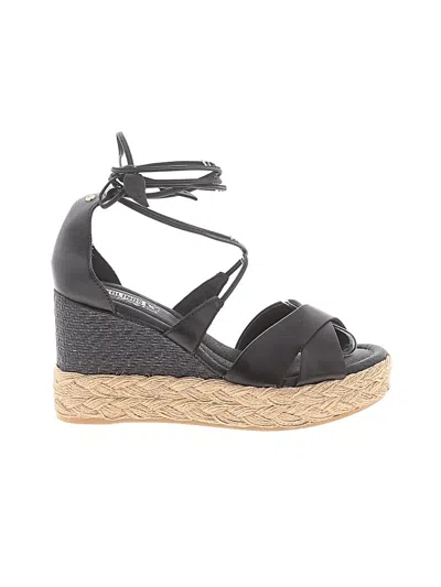 Pre-owned Pikolinos Wedges In Black