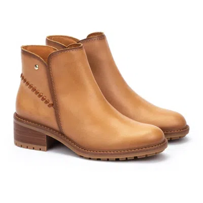 Pikolinos Women's Medina Heeled Boots In Vanilla In Brown