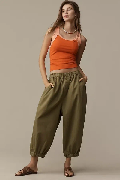 Pilcro Cotton-linen Cropped Barrel Joggers In Green
