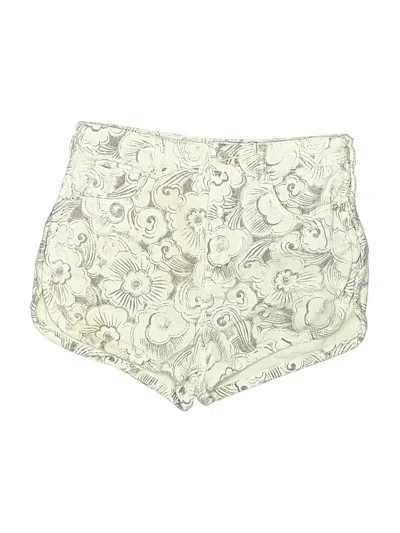 Pre-owned Pilcro Shorts In Ivory