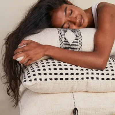 Pillowpia Minerva 100% Cotton Throw Pillow Cover With Brass Zipper And Tassel Trim In Cream