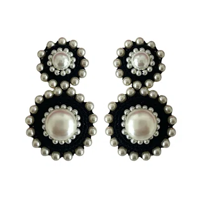 Pinar Ozevlat Women's Black Snow Storm Earrings