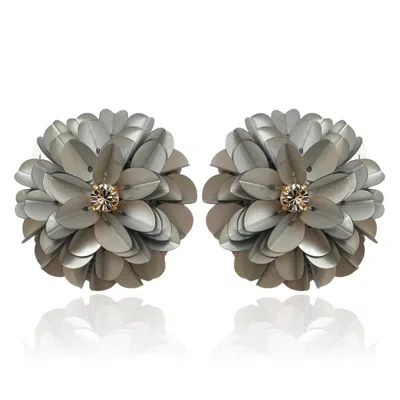 Pinar Ozevlat Women's Blossom Studs Satin Silver