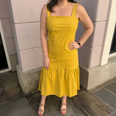 Pinch Back Tied Sleveeless Maxi Dress In Golden Yellow