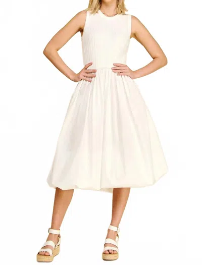 Pinch Bubble Hem Dress In White