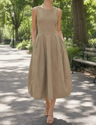 Pinch Solid Wide Midi Dress In Khaki In Green