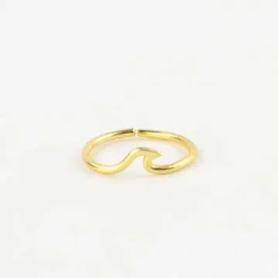 Pineapple Island Surfer Girl Wave Ring In Gold