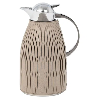 Pre-owned Pinetti Rose Thermal Carafe 2l In Red