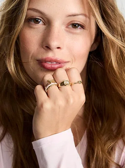 Pink 5-piece Ring Set In Gold