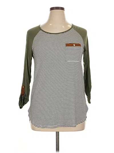 Pre-owned Pink Clover 3/4 Sleeve T-shirt In Green