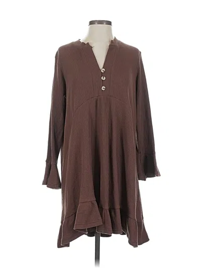 Pre-owned Pink Lily Casual Dress In Brown