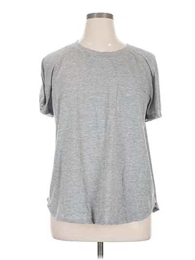 Pre-owned Pink Lily Short Sleeve T-shirt In Gray