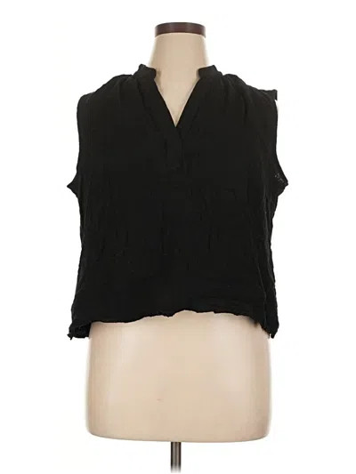 Pre-owned Pink Lily Sleeveless Blouse In Black