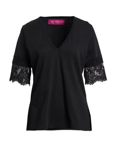 Pink Memories Woman T-shirt Black Size 6 Cotton