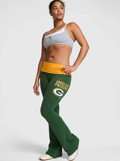 Pink Nfl Collection All-day Cotton™ Bling Foldover Flare Leggings In Green