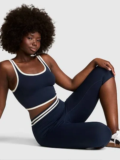 Pink Relay Capri Leggings In Blue