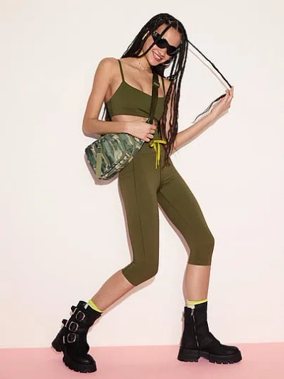 Pink Relay Square-neck Sports Bra In Green