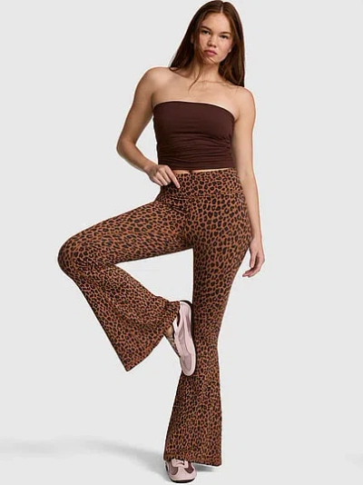 Pink Relay™ Twist-band Super Flare Leggings In Print