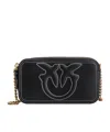 Pinko Borsa A Tracolla Nera Carrie Con Logo Love Birds In Rilievo In Black