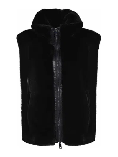 Pinko Vest Made Of Faux Fur In Black