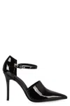 Pinko Chaussures Brillantes À Talons Avec Bride Sur Le Devant In Black