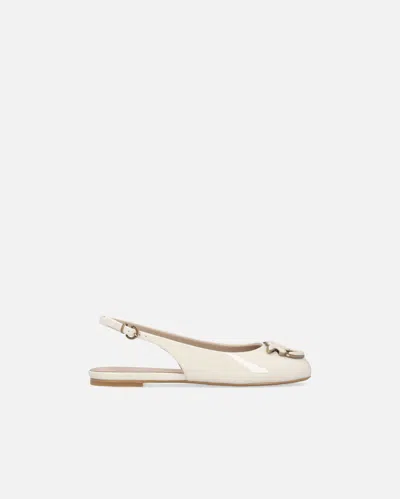 Pinko Patent Slingback Ballet Flats With Logo In Yogurt