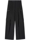 Pinko Pantalon Cargo Large Et Fluide In Black