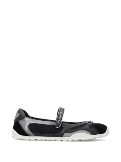 Pinko Sneakers Mit Pinkem Detail In Black