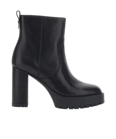 Pinko Platform Ankle Boots In Black