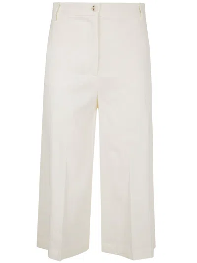 Pinko Raccontami Linen Bermuda Shorts In White