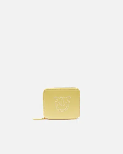 Pinko Small Square Leather Wallet With Raised Logo In Citron Vert-or Antique