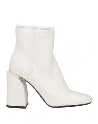 Pinko Woman Ankle Boots Ivory Size 9 Leather In White