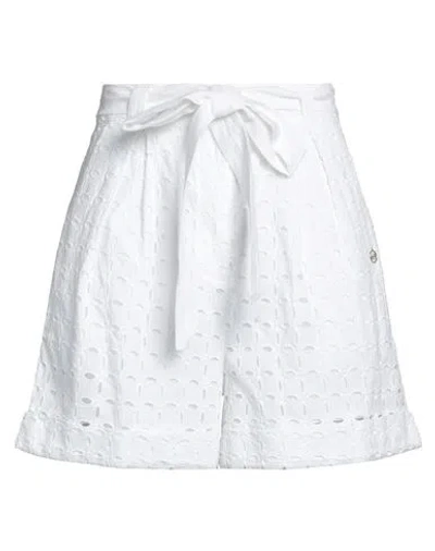 Pinko Woman Shorts & Bermuda Shorts Ivory Size 6 Cotton In White