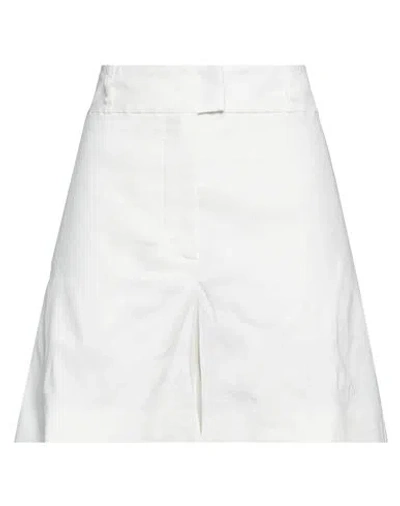 Pinko Woman Shorts & Bermuda Shorts White Size 4 Linen, Viscose, Elastane