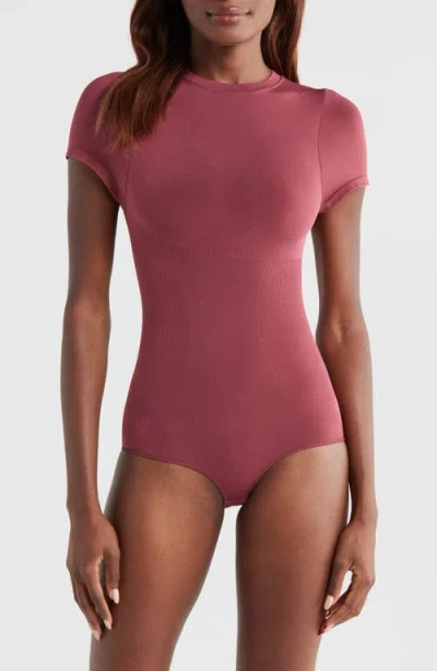 Pinsy Butter Sculpt Short Sleeve Bodysuit In Dark Cherry