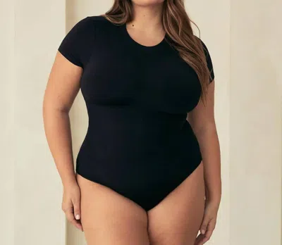 Pinsy Short Sleeve Butter Sculpt Bodysuit In Black