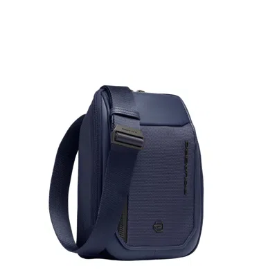 Piquadro Bags.. Blu In Blu Blu E Verdi