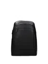 Piquadro Front-zip Backpack In Black