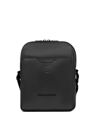 Piquadro Grained-leather Cross Body Bag In Black