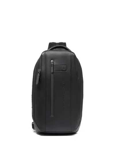 Piquadro Leather Convertible Sling Bag In Black