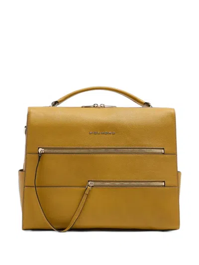 Piquadro Logo-plaque Laptop Bag In Gold