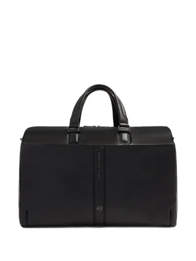 Piquadro Logo-plaque Leather Holdall In Black
