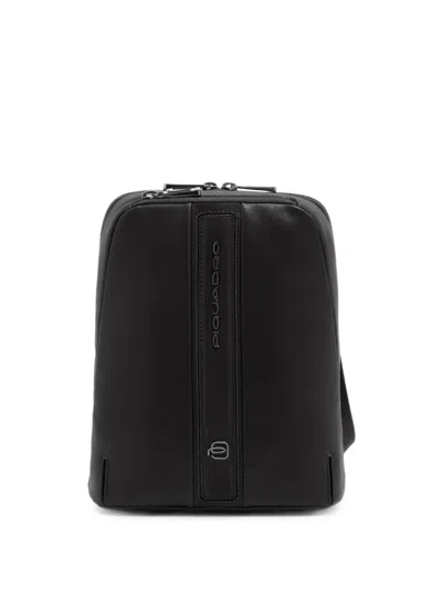 Piquadro Logo-plaque Leather Ipad® Mini Messenger Bag In Black