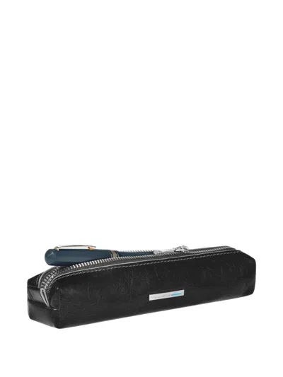 Piquadro Logo-plaque Leather Pencil Case In Black