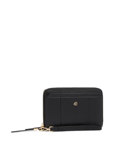 Piquadro Logo-plaque Travel Passport Wallet In Black
