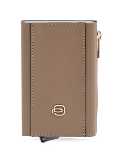 Piquadro Logo-plaque Zipped Wallet In Pink
