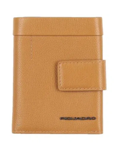 Piquadro Man Wallet Camel Size - Cow Leather In Brown