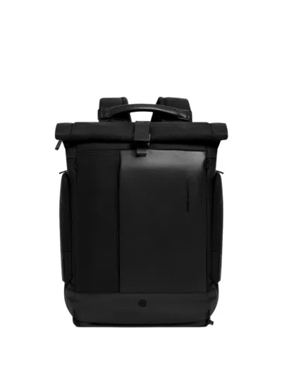 Piquadro Roll-top Buckle-fastening Backpack In Black