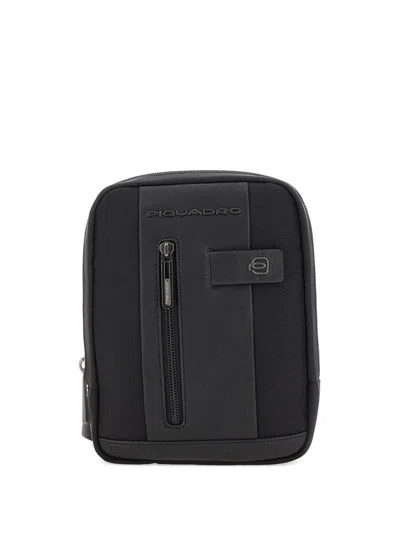 Piquadro Zip-fastening Embossed-logo Messenger Bag In Black