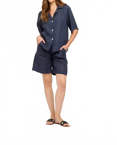 Pistache Linen Bermuda Shorts In Navy Blue